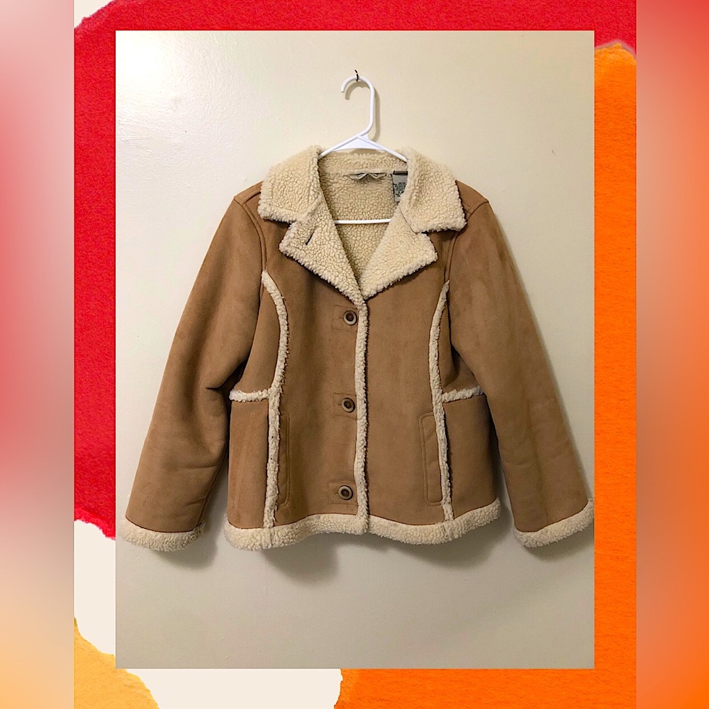 L L BEAN Tan Faux Suede Sherpa Lined Button Up Coat Jacket!